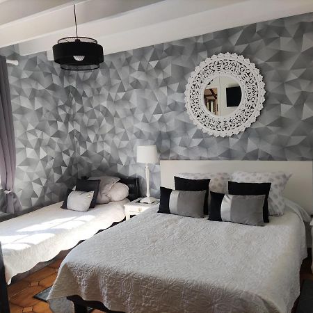 Bed and Breakfast Fleur De Soleil à Saint-Jouin-Bruneval Extérieur photo