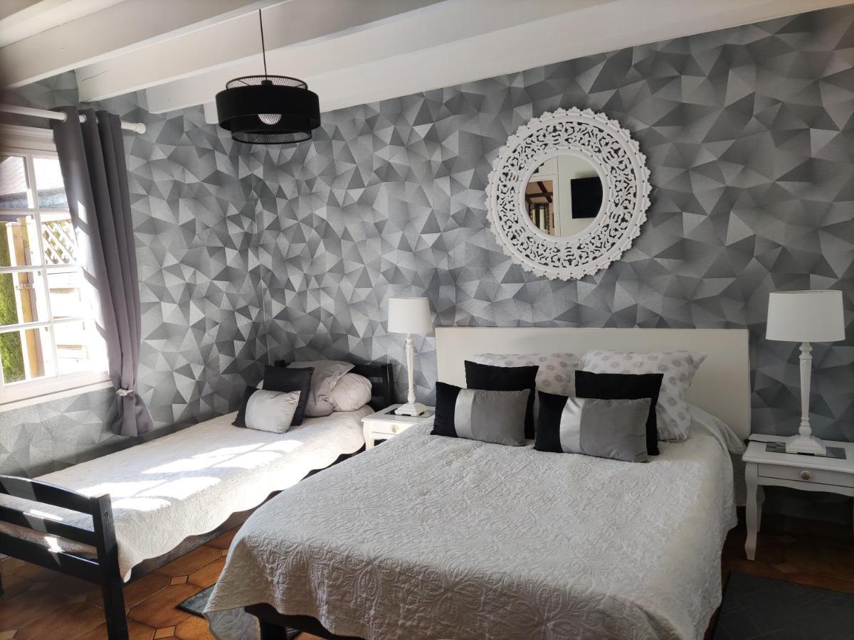 Bed and Breakfast Fleur De Soleil à Saint-Jouin-Bruneval Extérieur photo